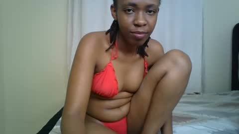 Snapshot of maria_dally chatting on December 3, 2024, 7:43 am maria_dally online show from December 3, 2024, 7:43 am