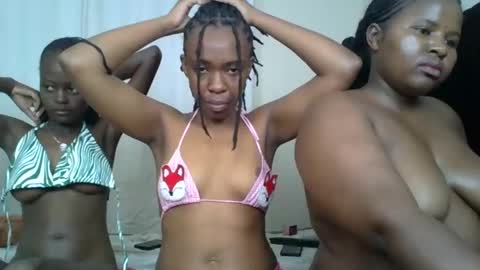 Snapshot of maria_dally chatting on December 8, 2024, 7:58 am maria_dally online show from December 8, 2024, 7:58 am
