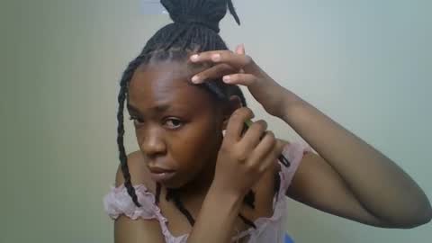 Snapshot of maria_dally chatting on December 10, 2024, 4:56 am maria_dally online show from December 10, 2024, 4:56 am