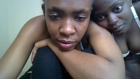 Snapshot of maria_dally chatting on December 15, 2024, 8:04 pm maria_dally online show from December 15, 2024, 8:04 pm