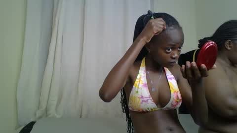 Snapshot of maria_dally chatting on December 16, 2024, 4:34 am maria_dally online show from December 16, 2024, 4:34 am