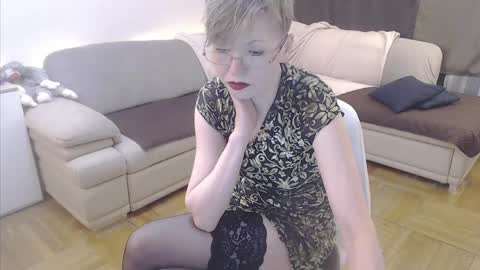 Mari online show from April 10, 2026, 10:53 am