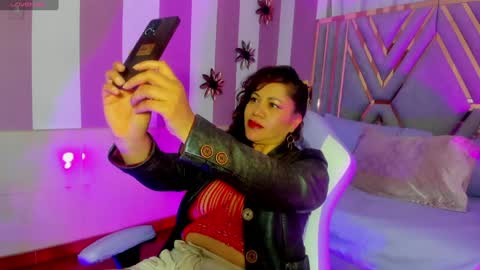 Snapshot of maria_paulac chatting on December 30, 2024, 4:20 am MARIA online show from December 30, 2024, 4:20 am