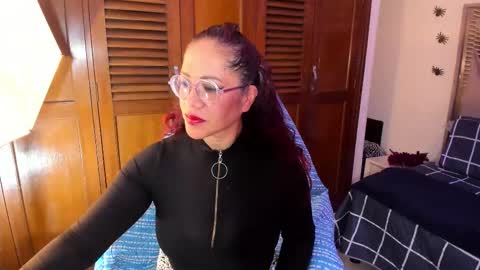 Snapshot of maria_paulac chatting on October 30, 2025, 5:31 am MARIA online show from October 30, 2025, 5:31 am
