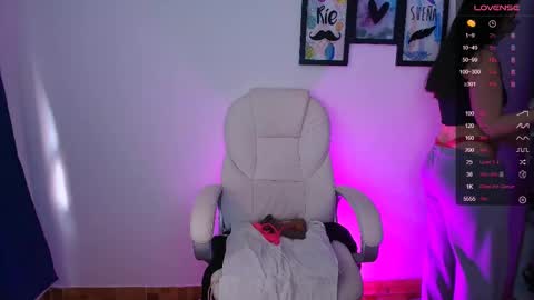 Leidy online show from October 8, 2025, 9:01 pm