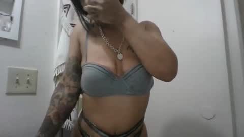 Snapshot of mariah255 chatting on March 6, 2026, 5:37 am Mariah online show from March 6, 2026, 5:37 am