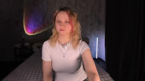 Maria online show from February 23, 2025, 7:38 pm