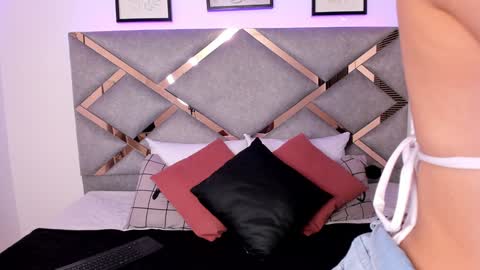 Snapshot of marian_pinzon chatting on February 2, 2025, 2:38 am Marian online show from February 2, 2025, 2:38 am