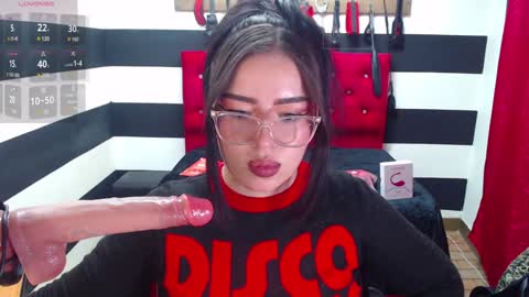 Snapshot of marian_ran_ chatting on December 21, 2024, 5:47 am Marian online show from December 21, 2024, 5:47 am