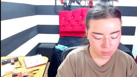 Snapshot of marian_ran_ chatting on January 7, 2025, 3:24 am Marian online show from January 7, 2025, 3:24 am