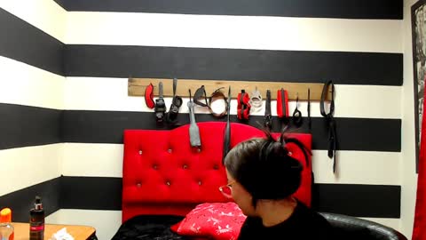 Snapshot of marian_ran_ chatting on January 14, 2025, 10:48 am Marian online show from January 14, 2025, 10:48 am