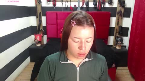 Snapshot of marian_ran_ chatting on October 20, 2025, 3:07 am Marian online show from October 20, 2025, 3:07 am