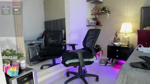 Mar y online show from September 17, 2025, 3:03 pm