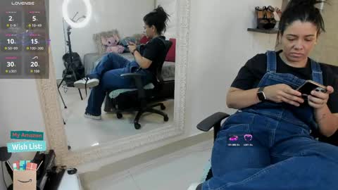 Snapshot of mariana_c chatting on May 25, 2026, 2:56 pm Mar y online show from May 25, 2026, 2:56 pm