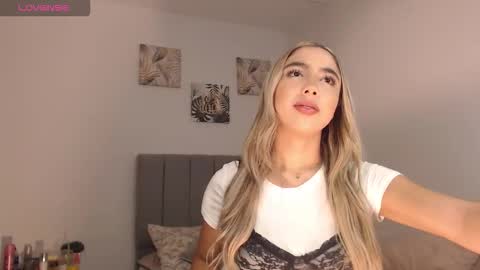 Mariana online show from March 28, 2026, 11:26 pm