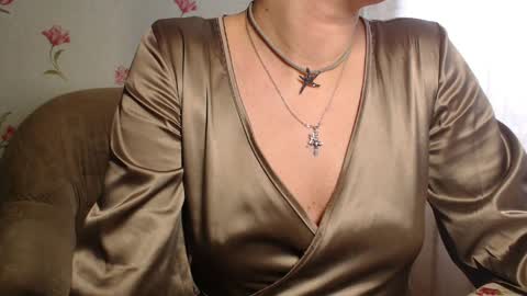 MarianaMur online show from April 6, 2026, 5:30 am