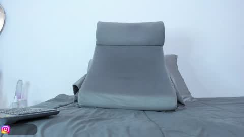 Snapshot of mariana_preciado chatting on May 27, 2026, 7:00 pm Mariana Preciado online show from May 27, 2026, 7:00 pm
