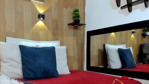 Snapshot of marianaa_aangel chatting on October 3, 2025, 7:11 pm Mariana Angel online show from October 3, 2025, 7:11 pm