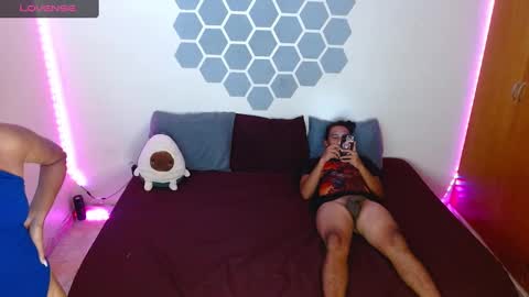 marianaandlian online show from October 6, 2025, 1:30 pm