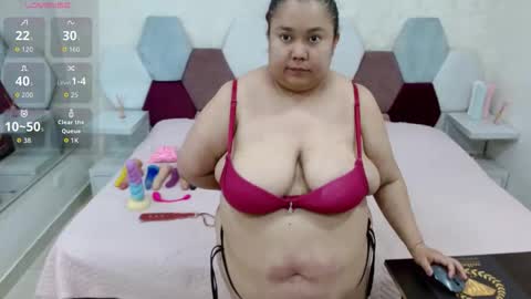 Snapshot of marianabbw_ chatting on May 19, 2026, 6:03 pm mariana online show from May 19, 2026, 6:03 pm
