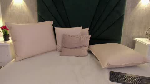 Snapshot of marianasanz chatting on January 8, 2025, 11:09 pm Mariana online show from January 8, 2025, 11:09 pm