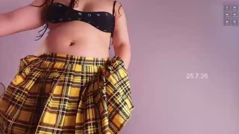 Snapshot of marianax_x chatting on July 26, 2026, 2:42 am Mariana online show from July 26, 2026, 2:42 am