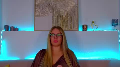 Maria online show from March 1, 2025, 6:54 pm