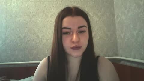 Snapshot of mariangloom chatting on April 4, 2026, 7:28 am mariangloom online show from April 4, 2026, 7:28 am
