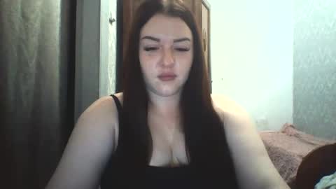 Snapshot of mariangloom chatting on July 23, 2026, 9:13 pm mariangloom online show from July 23, 2026, 9:13 pm