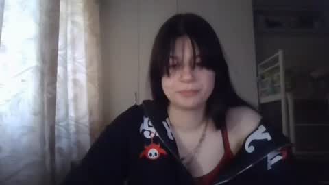 Snapshot of marianmollberg chatting on June 23, 2026, 12:47 pm Marian online show from June 23, 2026, 12:47 pm