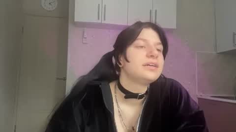 Snapshot of marianmollberg chatting on July 21, 2026, 1:13 pm Marian online show from July 21, 2026, 1:13 pm