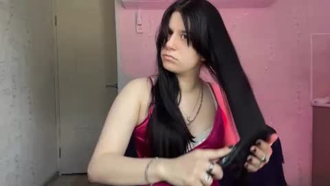 Snapshot of marianmollberg chatting on July 31, 2026, 1:10 pm Marian online show from July 31, 2026, 1:10 pm