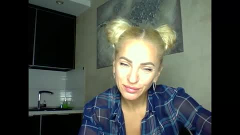 marianna1977 online show from October 10, 2025, 8:08 pm