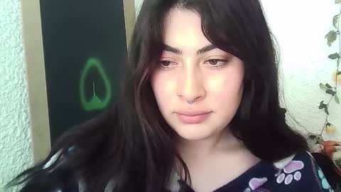 mariannajane_ online show from November 12, 2025, 2:06 pm