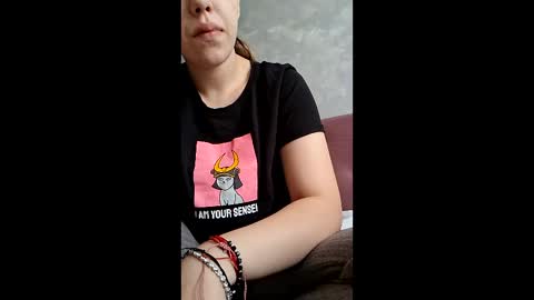 mariapopa1124 online show from April 28, 2026, 7:35 am