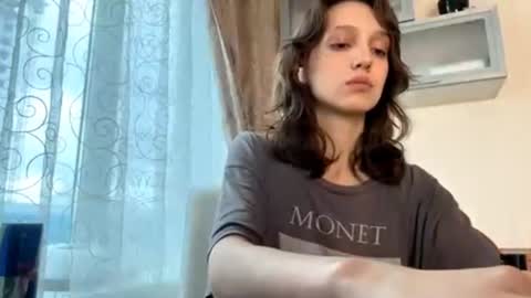 Snapshot of mariascannell chatting on July 15, 2026, 7:46 am Jenny online show from July 15, 2026, 7:46 am