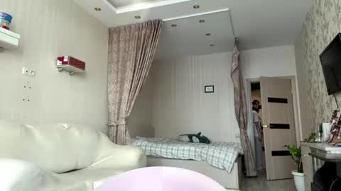 Snapshot of mariascannell chatting on July 26, 2026, 9:27 am Jenny online show from July 26, 2026, 9:27 am