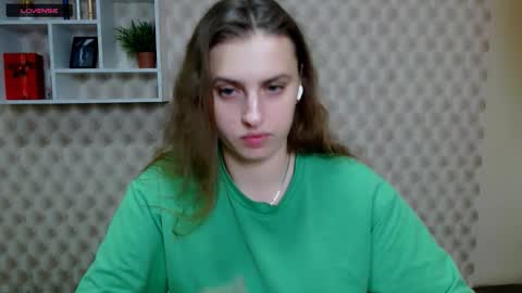 Mariia online show from November 30, 2025, 12:53 pm