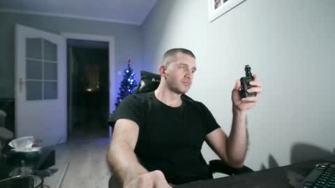 maribor5879 online show from January 12, 2025, 7:10 pm