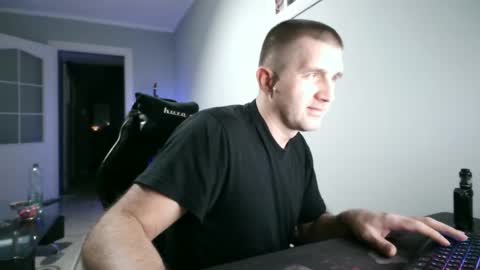 maribor5879 online show from January 14, 2025, 5:34 pm