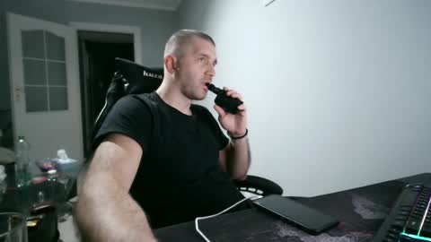 maribor5879 online show from January 24, 2025, 7:18 pm