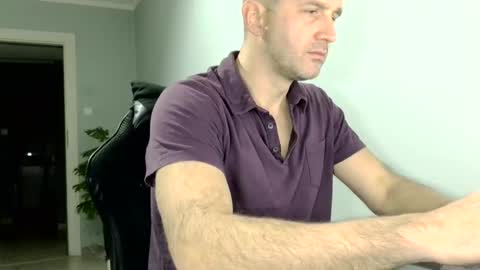 maribor5879 online show from February 21, 2025, 9:11 pm