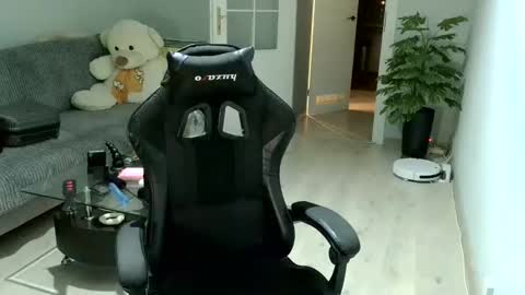 maribor5879 online show from March 11, 2025, 1:37 am