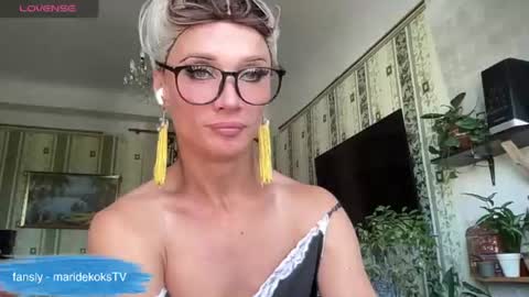 Snapshot of maridekoks chatting on July 24, 2026, 7:50 am Mari online show from July 24, 2026, 7:50 am