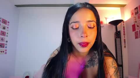 Snapshot of marie_daved chatting on May 24, 2026, 3:55 am Nicolle online show from May 24, 2026, 3:55 am