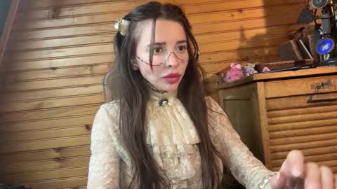 Marie online show from March 25, 2026, 2:23 pm