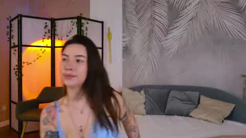 Marie LEAVE YOUR  WITH ME online show from July 24, 2026, 5:16 am