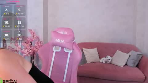 marie_hayes online show from June 19, 2026, 1:10 am