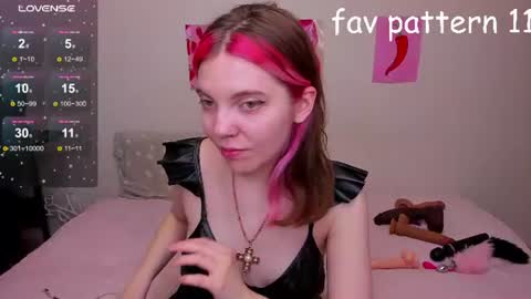 Snapshot of marie_reyess chatting on July 18, 2026, 1:04 pm Marie 3 online show from July 18, 2026, 1:04 pm