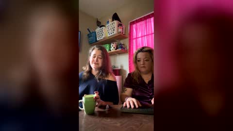 Snapshot of mariec742 chatting on June 4, 2026, 11:05 am Marie online show from June 4, 2026, 11:05 am